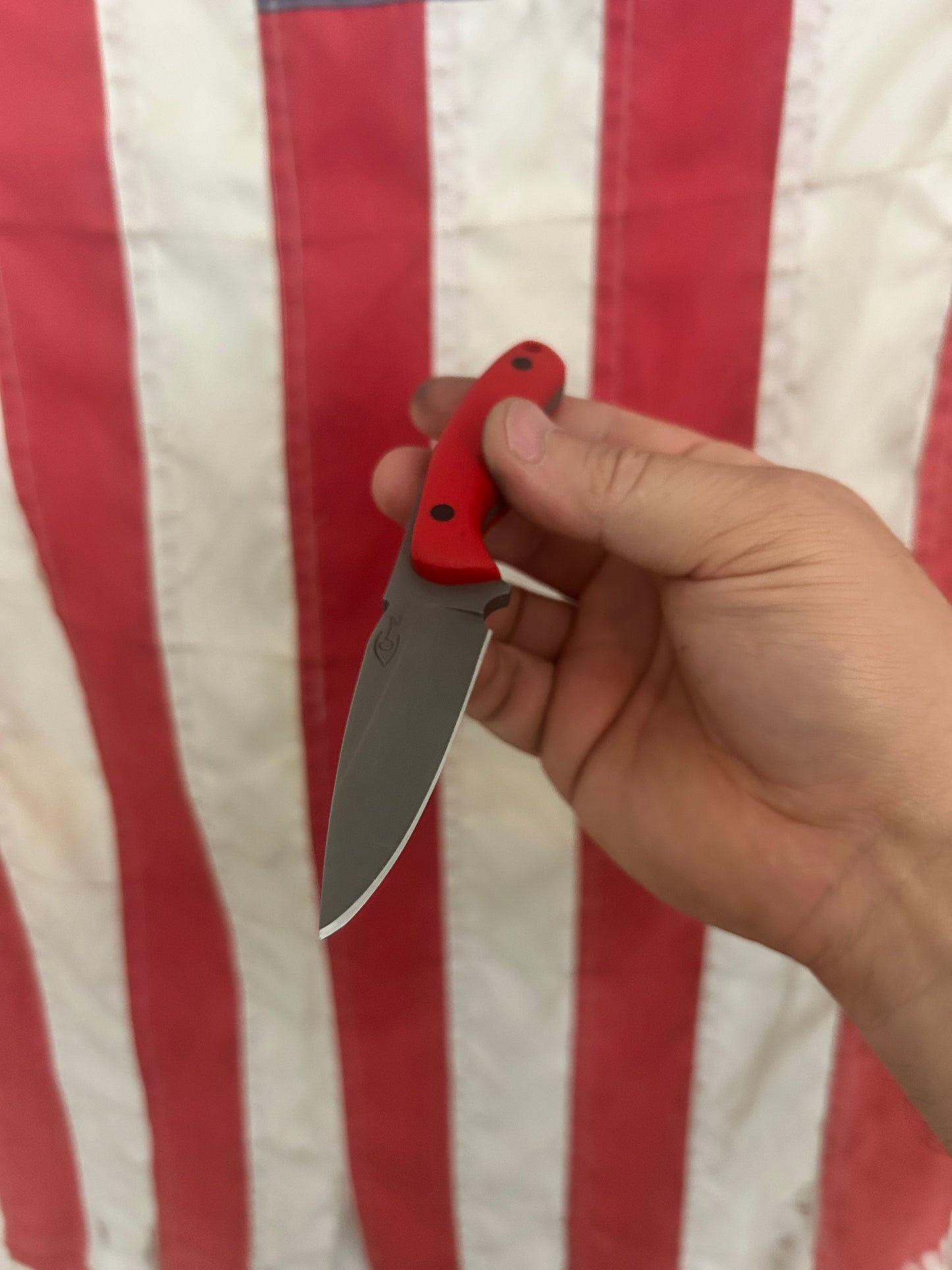 Step | Red G10 + Black Pins